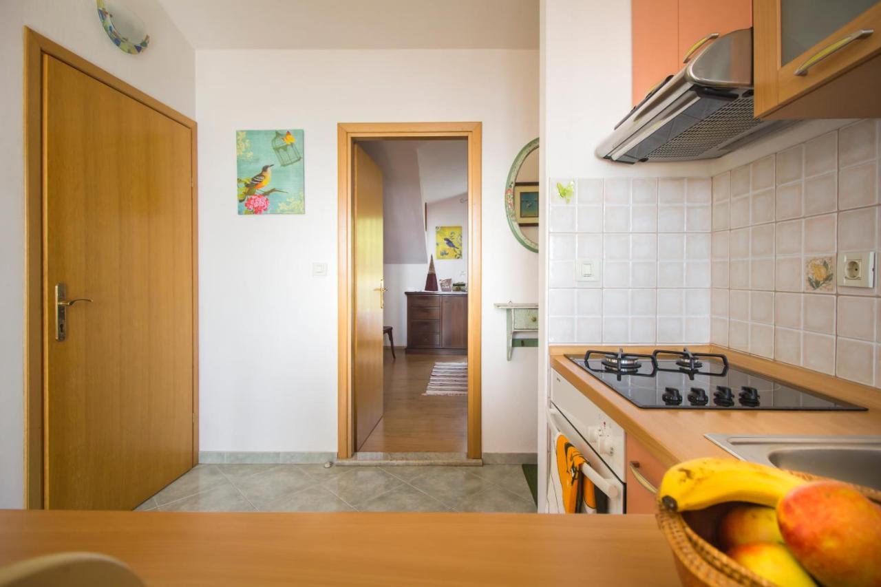 House Kvin Apartment Baska Voda Exterior photo